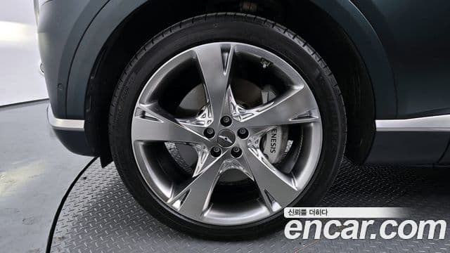 Genesis GV80 2022 — Photo 7/20
