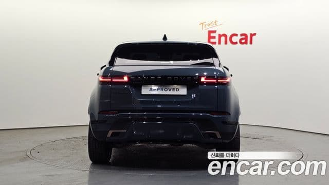 Land Rover Range Rover Evoque 2025 — ფოტო 7/20