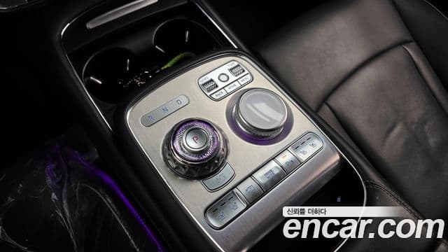 Genesis G90 2022 — ფოტო 11/20