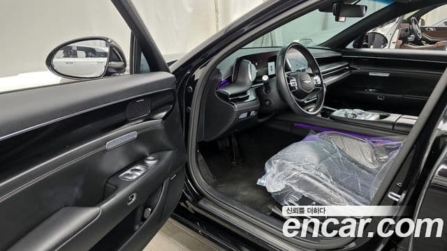 Genesis G90 2022 — ფოტო 18/20