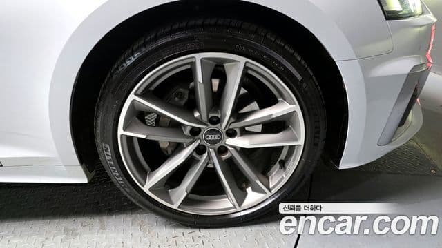 Audi A5 2021 — Photo 10/20