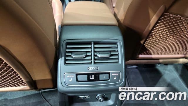Audi A5 2021 — Photo 8/20