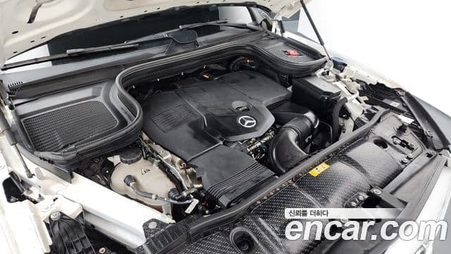 Mercedes-Benz GLE-Class 2021 — Şəkil 6/20