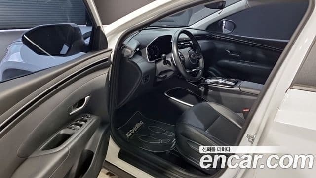 Hyundai The New Tucson 2021 — ფოტო 9/18