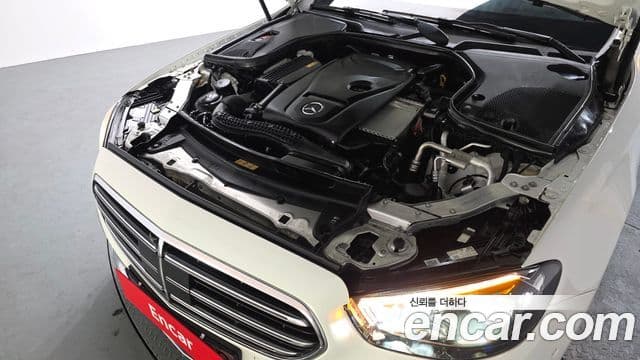 Mercedes-Benz E-Class 2022 — Şəkil 6/20
