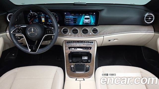 Mercedes-Benz E-Class 2022 — Şəkil 7/20