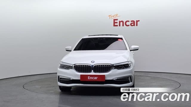 BMW 5 Series 2018 — Şəkil 3/20