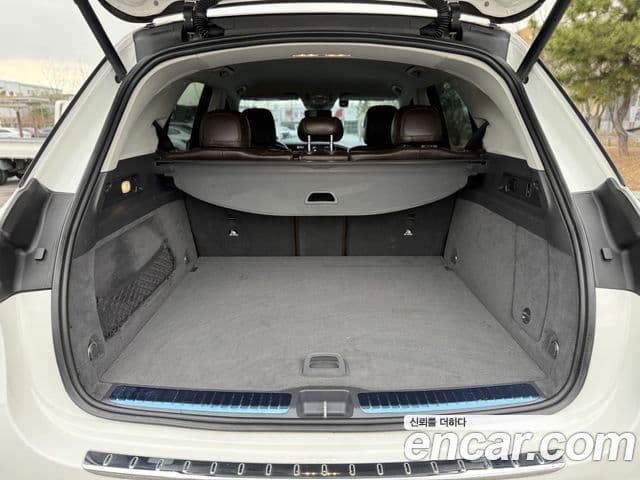 Mercedes-Benz GLE-Class 2019 — Şəkil 16/20