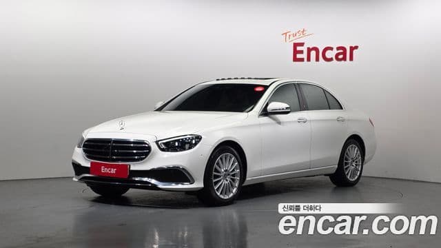 Mercedes-Benz E-Class 2021 — ფოტო 1/20