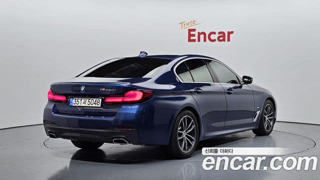 BMW 5 Series 2020 — Şəkil 2/20