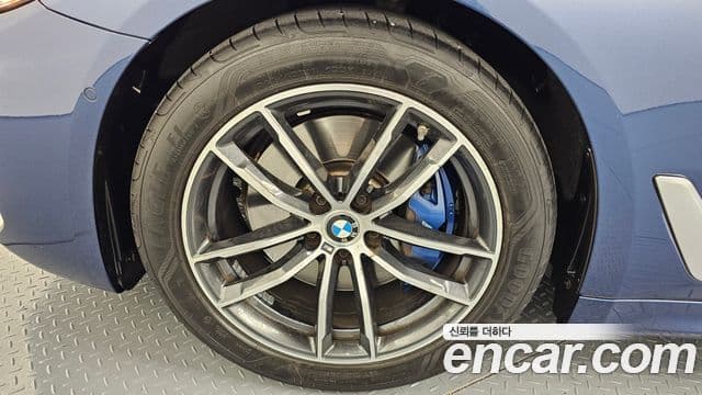 BMW 5 Series 2020 — Şəkil 5/20