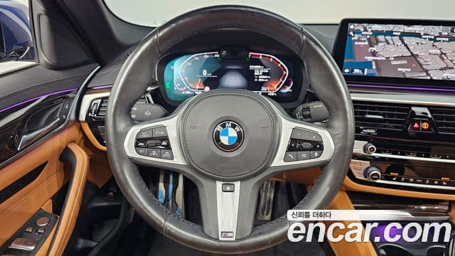 BMW 5 Series 2020 — Şəkil 13/20