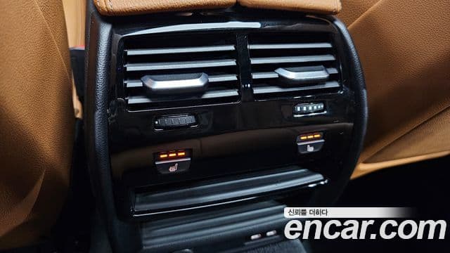 BMW 5 Series 2020 — Şəkil 17/20