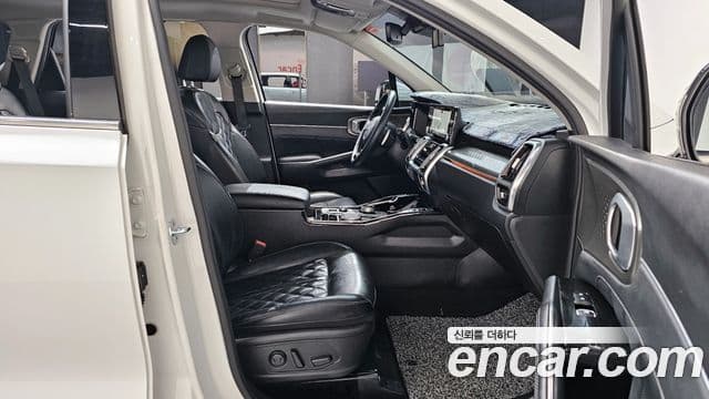Kia Sorento 2021 — Фото 10/20