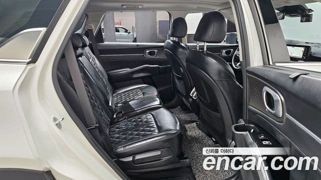 Kia Sorento 2021 — Фото 12/20