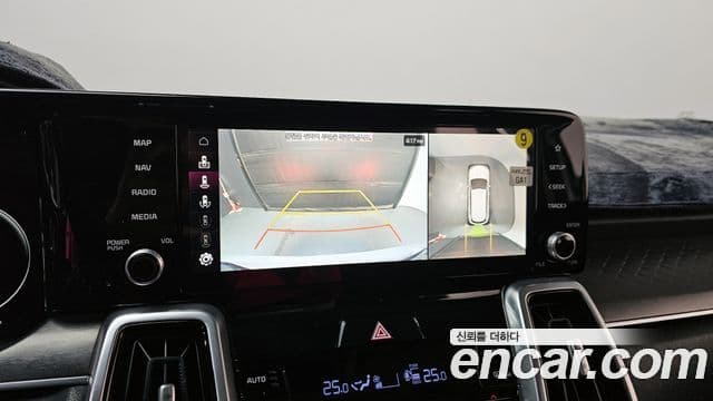 Kia Sorento 2021 — Фото 15/20