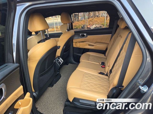 Kia Sorento 2021 — Şəkil 8/20