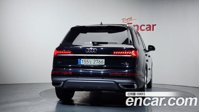 Audi Q7 2021 — Şəkil 4/20