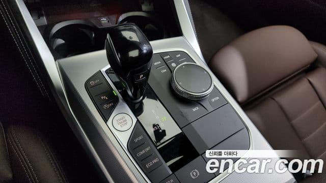 BMW 4 Series 2023 — ფოტო 9/20