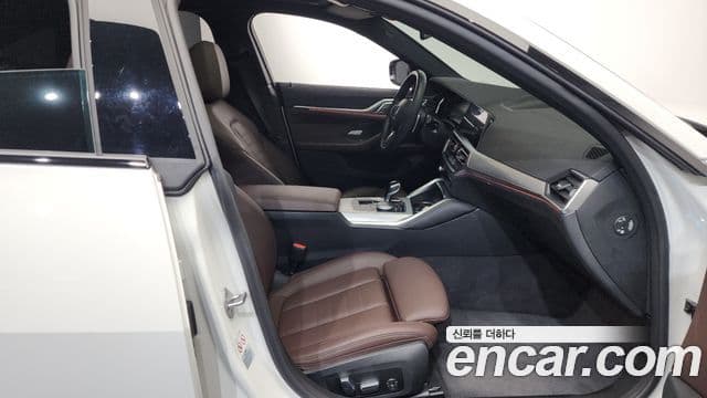 BMW 4 Series 2023 — ფოტო 11/20