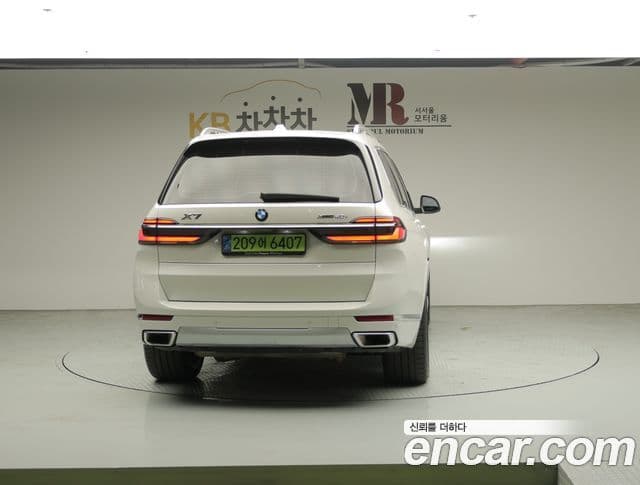 BMW X7 2025 — Photo 1/19