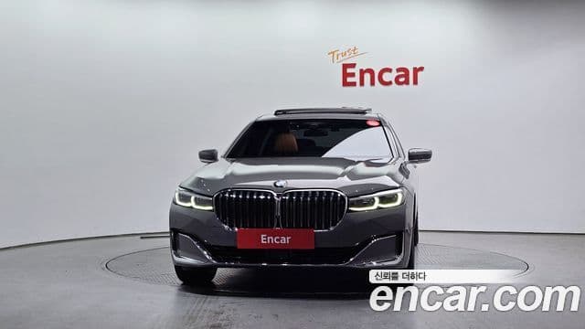 BMW 7 Series 2021 — Photo 14/20