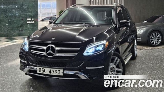Mercedes-Benz GLE-Class 2018 — Şəkil 5/20