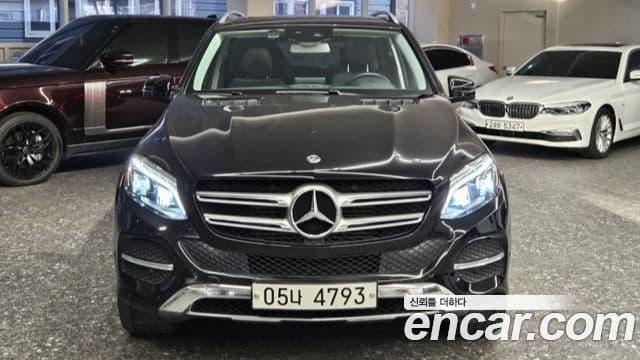 Mercedes-Benz GLE-Class 2018 — Şəkil 2/20