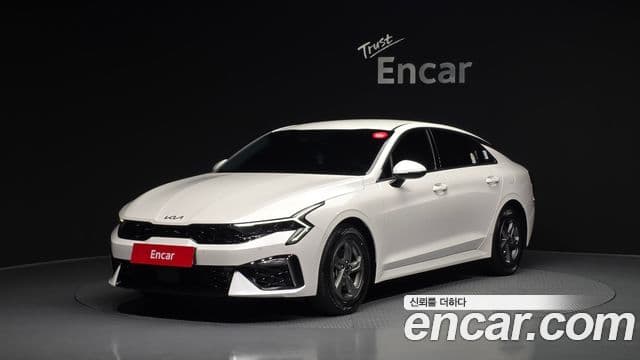 Kia K5 2023 — ფოტო 1/20
