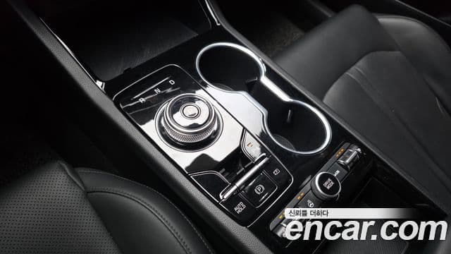 Kia K5 2023 — ფოტო 9/20
