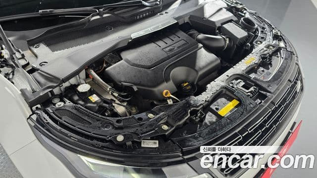 Land Rover Range Rover Evoque 2025 — Фото 6/20