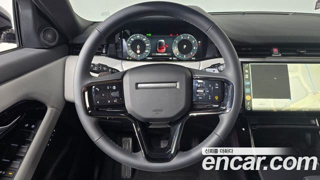Land Rover Range Rover Evoque 2025 — Фото 13/20