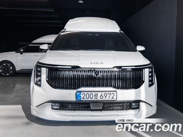 Kia Carnival 2024 — Şəkil 2/20