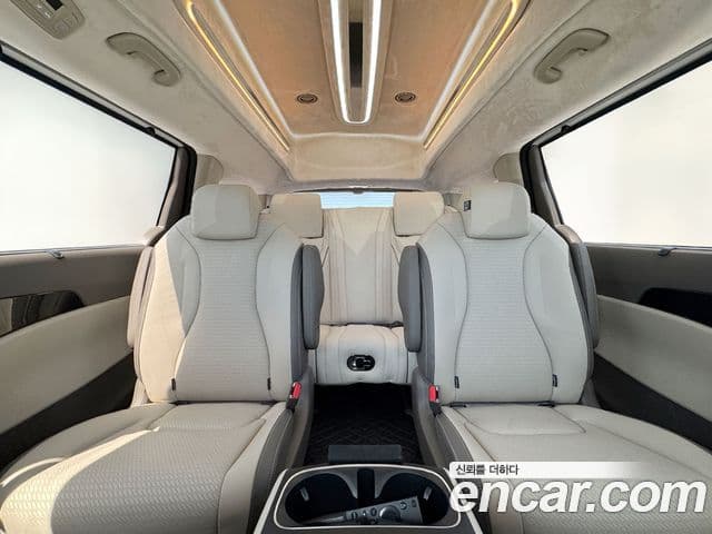 Kia Carnival 2024 — Şəkil 12/20