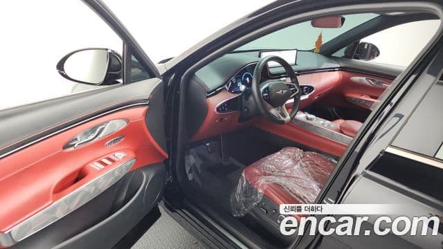 Genesis GV70 2021 — ფოტო 10/20