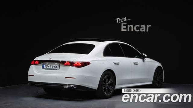 Mercedes-Benz E-Class 2025 — Şəkil 2/20