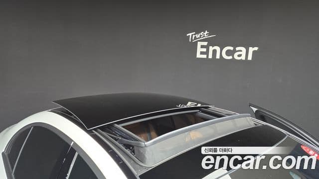 Mercedes-Benz E-Class 2025 — Şəkil 20/20