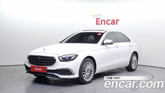 Mercedes-Benz E-Class 2022 — Şəkil 1/20