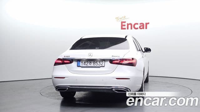 Mercedes-Benz E-Class 2022 — Şəkil 4/20