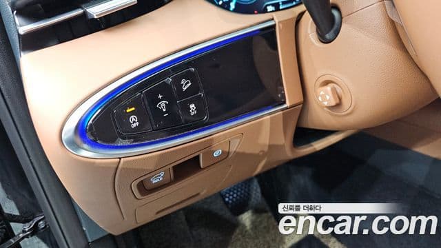 Genesis GV70 2023 — ფოტო 6/20