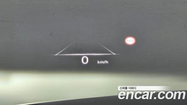 Genesis GV70 2023 — ფოტო 13/20