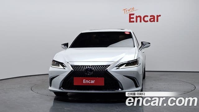 Lexus ES300h 2020 — Şəkil 3/20