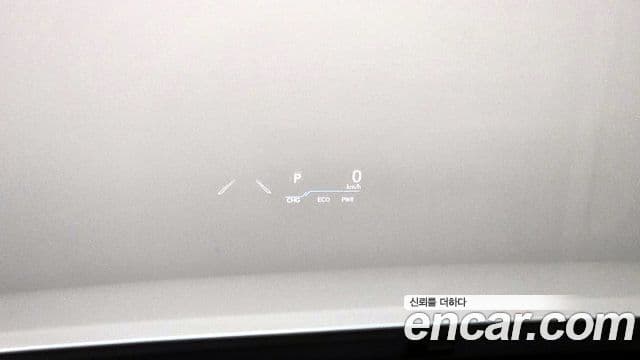 Lexus ES300h 2020 — Şəkil 16/20