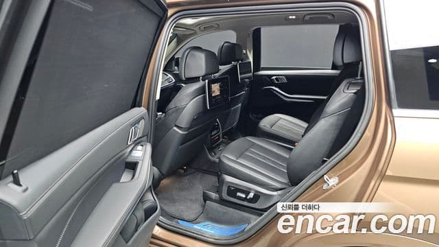 BMW X7 2020 — Şəkil 13/20