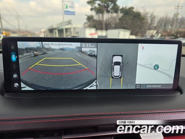 Genesis GV70 2022 — ფოტო 17/20