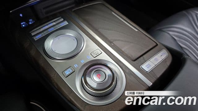 Genesis Electrified G80 2020 — ფოტო 9/20