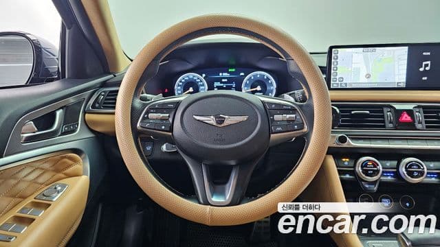Genesis G70 2021 — ფოტო 13/20