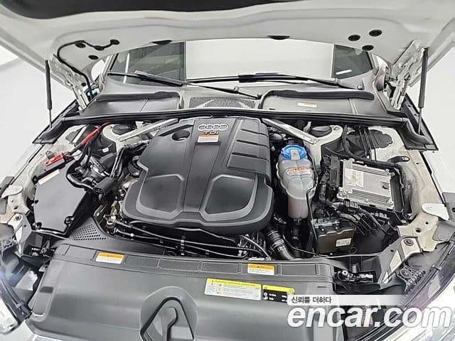 Audi A4 2018 — Photo 16/19
