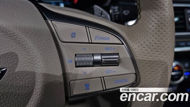 Genesis G70 2018 — Şəkil 19/20