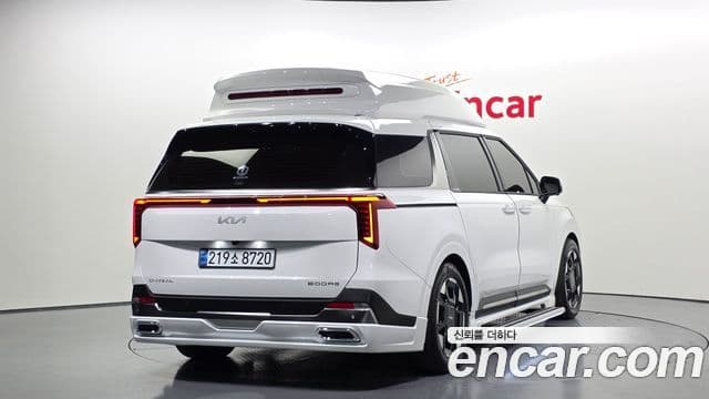 Kia Carnival 2024 — ფოტო 1/20